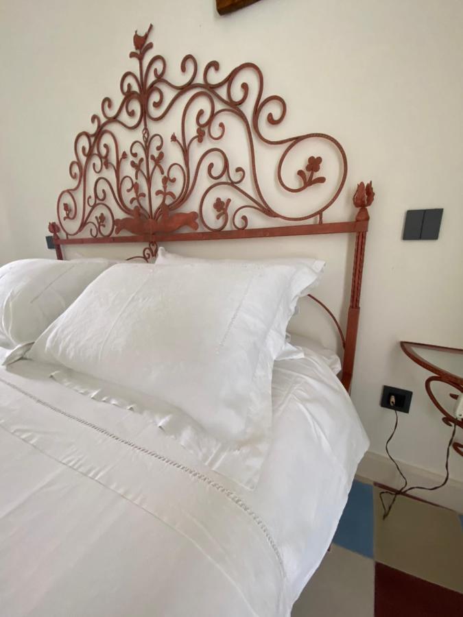 Bed and Breakfast Palazzo Vecchio Cocumola Esterno foto