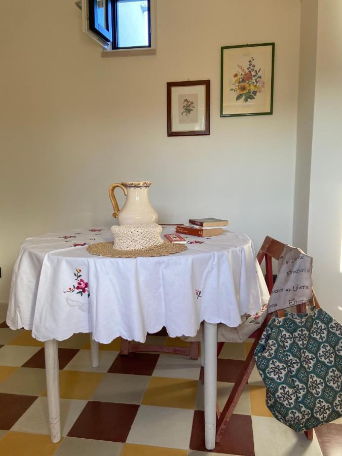 Bed and Breakfast Palazzo Vecchio Cocumola Esterno foto